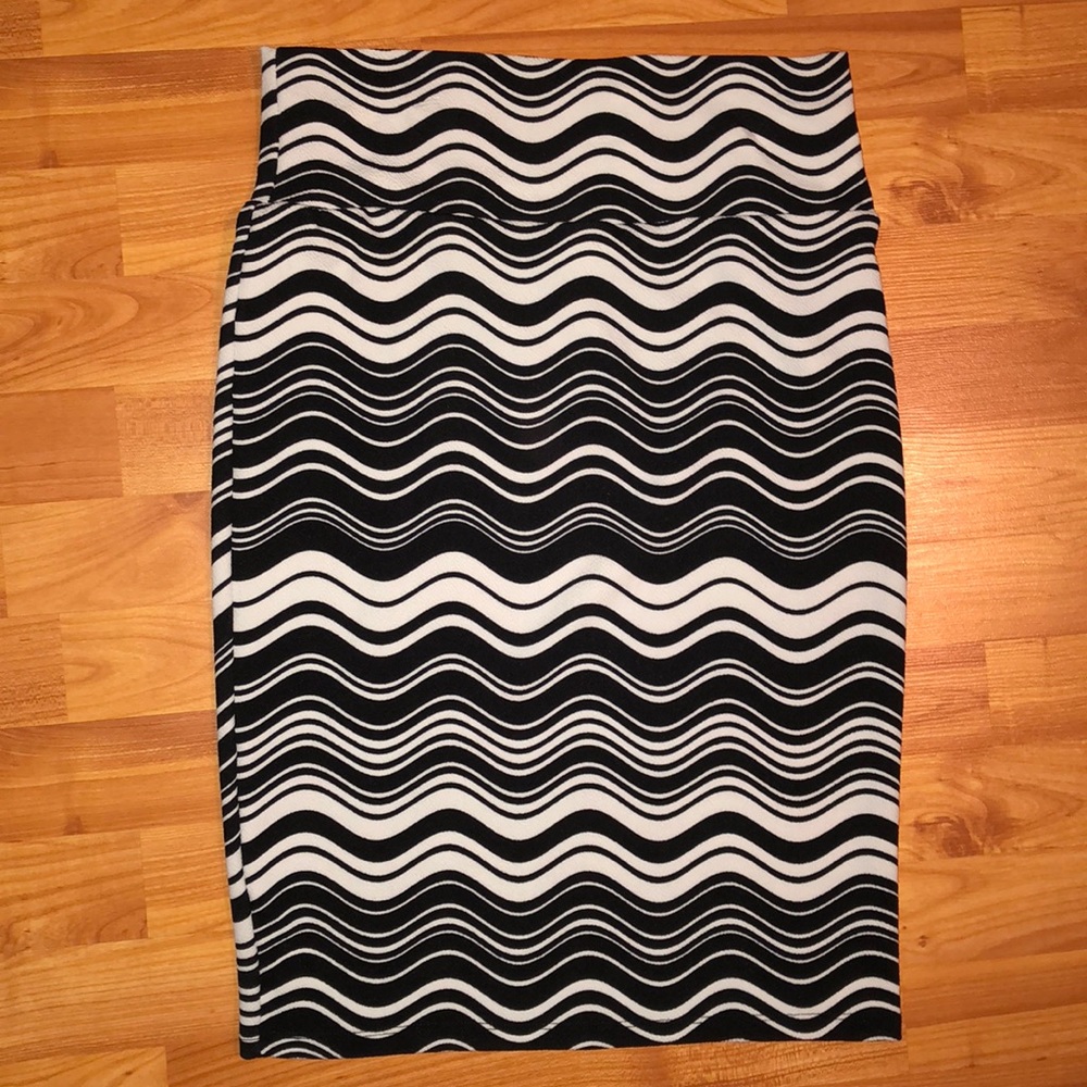 LuLaRoe Cassie